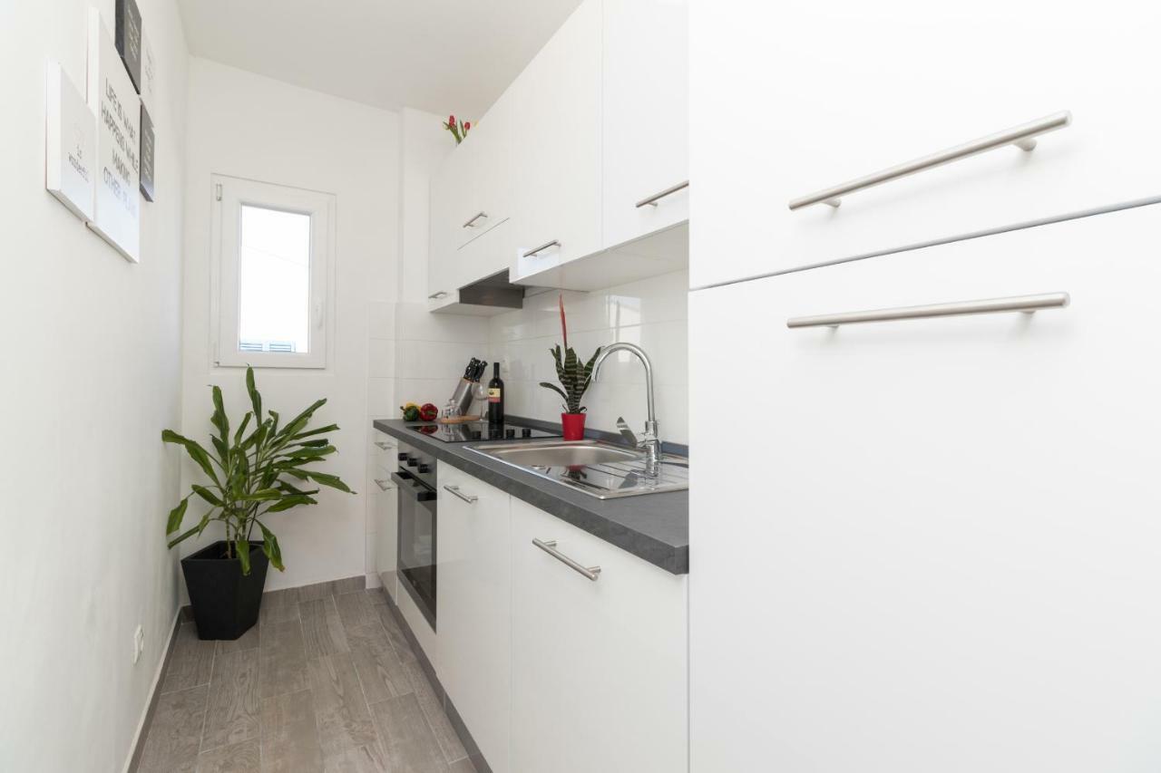 Apartman Roko Petrcane Luaran gambar